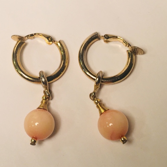Jewelry - 4 for $12: Vintage Clip On Earrings Jewelry - 4 for $12: Vintage Clip On Earrings